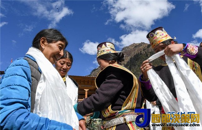 1509330113112076.jpg 2.jpg