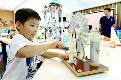 激勵(lì)創(chuàng)新，樹(shù)立“強(qiáng)國(guó)有我”鴻鵠志